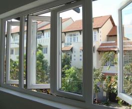 Cửa sổ mở quay nhựa lõi thép uPVC